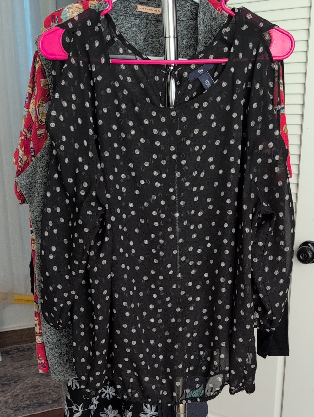 GAP Black Top with Light Gray Polka Dots